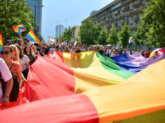 Wavemaker: Polacy podzieleni w kwestii zaangażowania marek w LGBTQ+