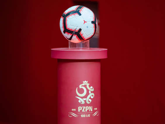 T-Mobile nie będzie już sponsorem piłkarskiej reprezentacji Polski