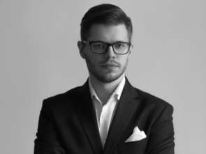 Piotr Bombol startuje z Adaily - platformą AI dla marketerów