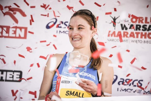 Zwyciężczyni biegu Oshee 10 km - Louise Small